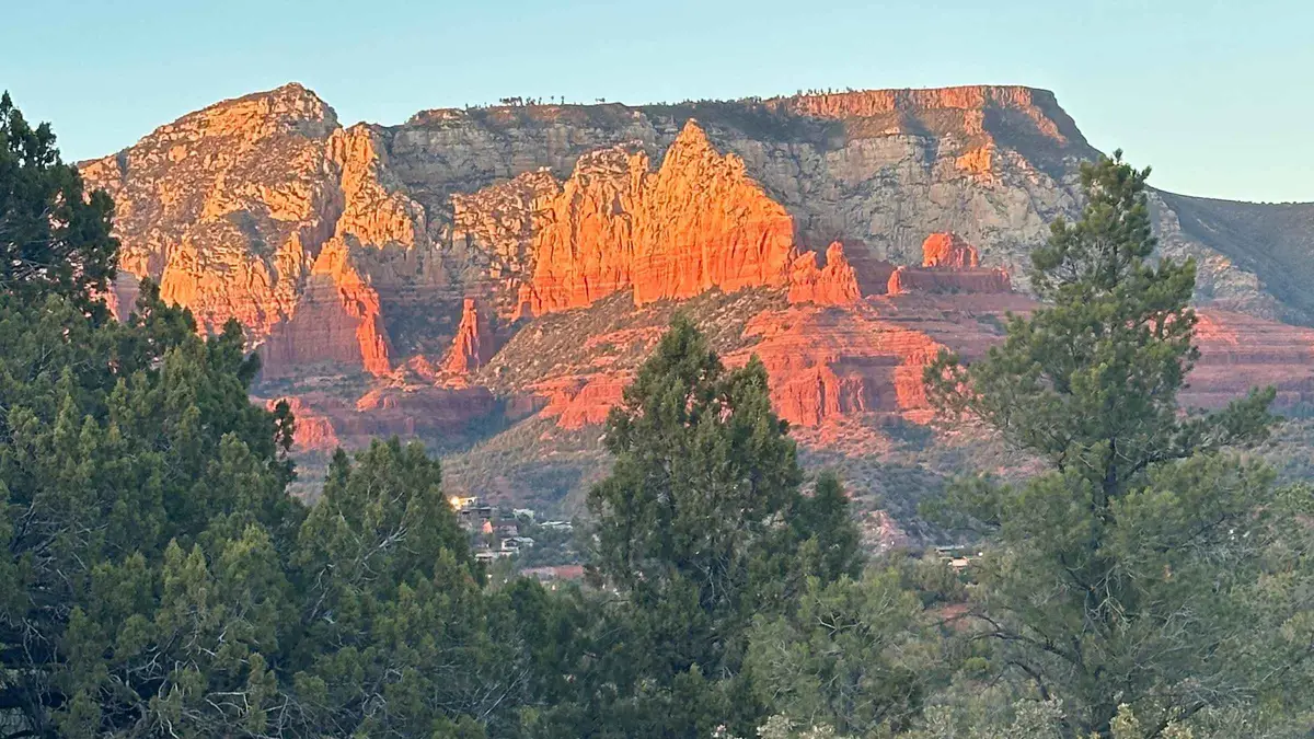 Hikers on a remote red rock backcountry trail on a guided Sedona hiking tour